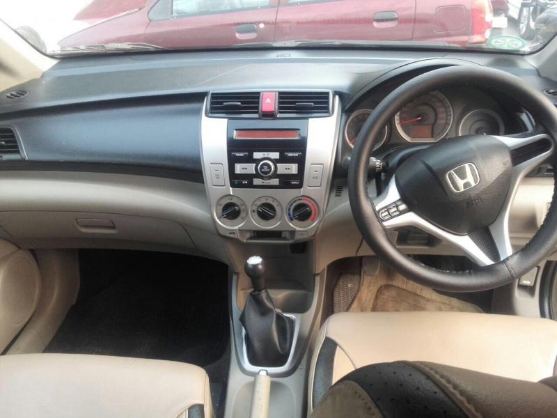 Honda City 1.5 S MT 2009