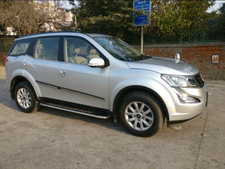 Mahindra XUV500 W10 1.99 2015