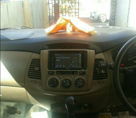 Toyota Innova 2.5 GX 7 STR BS IV 2015