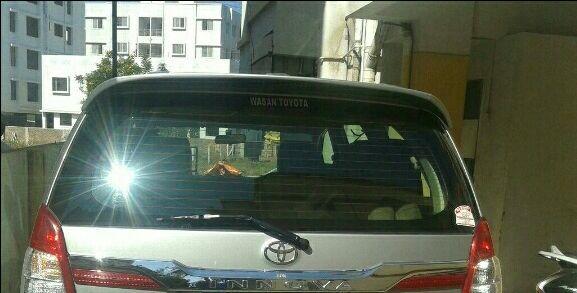 Toyota Innova 2.5 GX 7 STR BS IV 2015