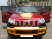 Mahindra TUV300 T8 Petrol 2016