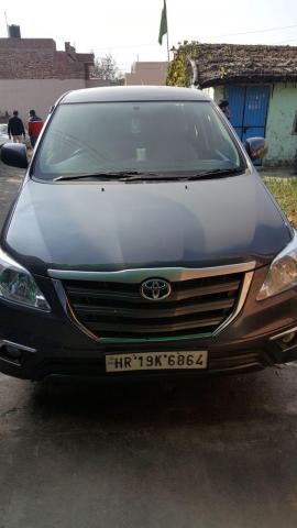 Toyota Innova 2.5 G 2015
