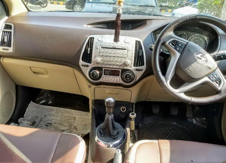 Hyundai i20 Sportz 1.2 2011