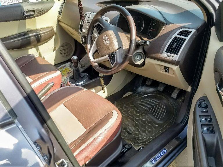 Hyundai i20 Sportz 1.2 2011