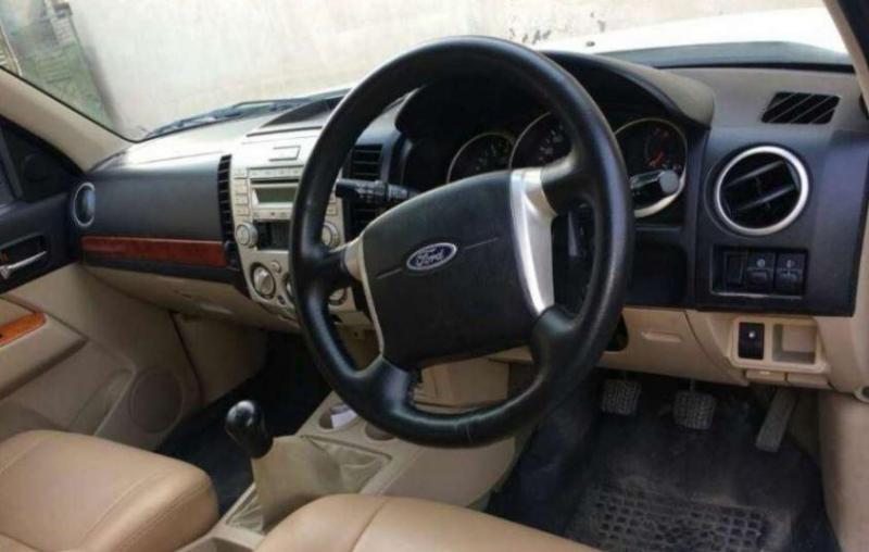 Ford Endeavour XLT TDCI 4X2 2010