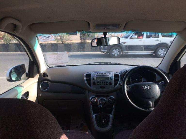 Hyundai i10 Sportz 1.1 2012