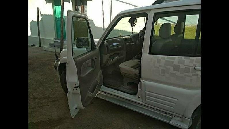 Mahindra Scorpio VLX 2012