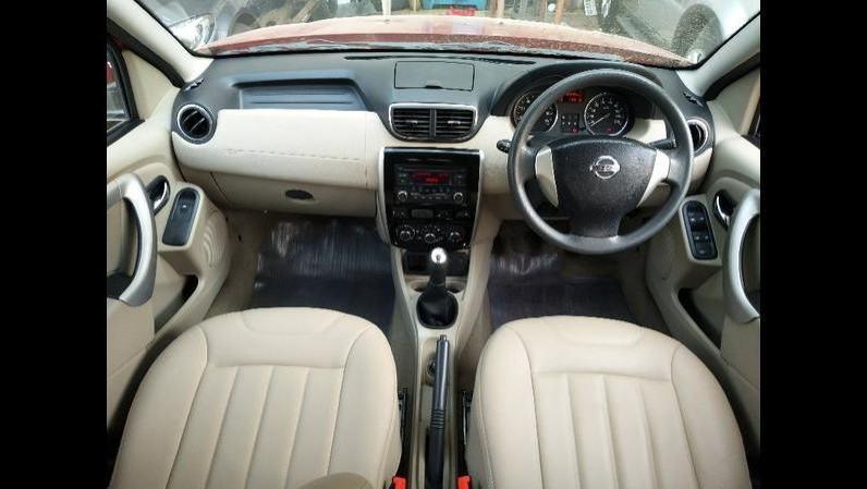 Nissan Terrano XE (D) 2015