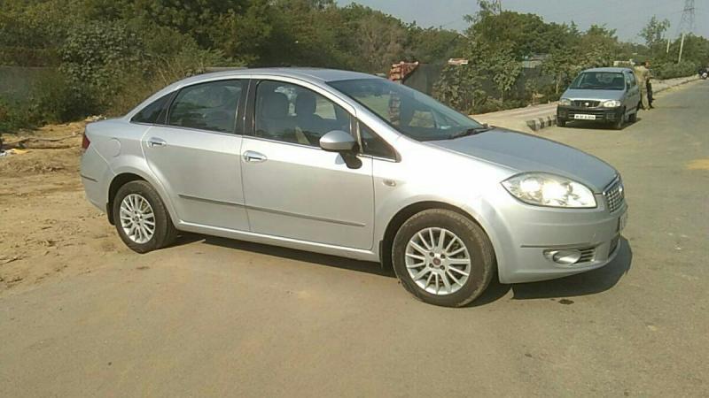 Fiat Linea EMOTION 1.4 2010