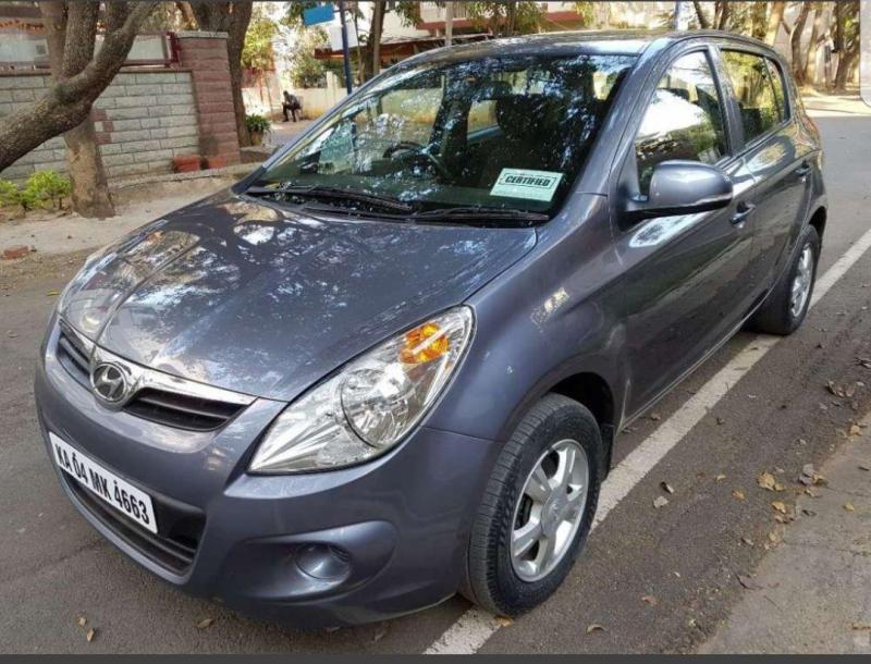 Hyundai i20 Sportz 1.4 CRDi 2012