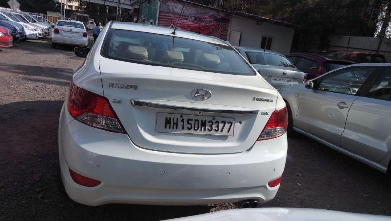 Hyundai Verna 1.6 CRDI SX 2011