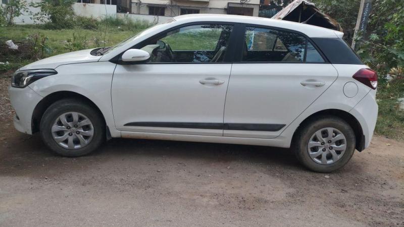 Hyundai i20 Sportz 1.2 2014