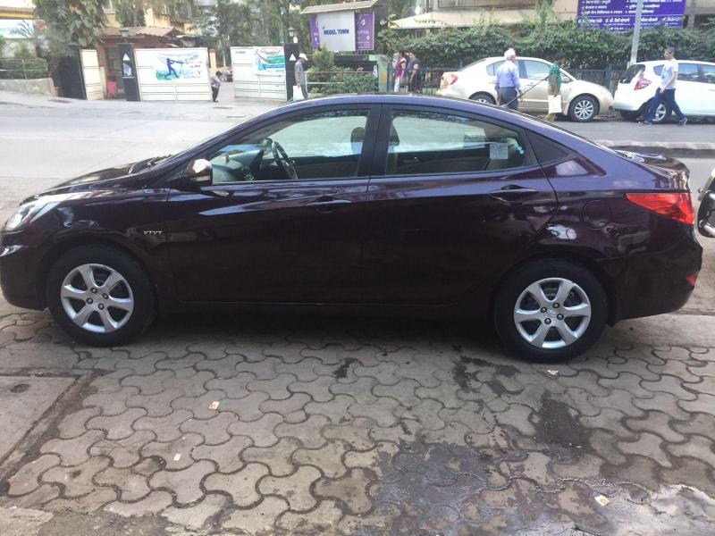 Hyundai Verna 1.6 SX 2012