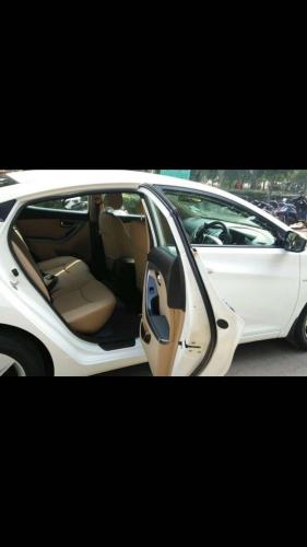 HYUNDAI NEO FLUIDIC ELANTRA 1.8 SX MT VTVT 2013