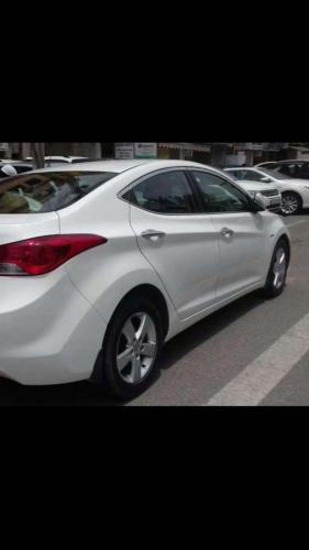 HYUNDAI NEO FLUIDIC ELANTRA 1.8 SX MT VTVT 2013