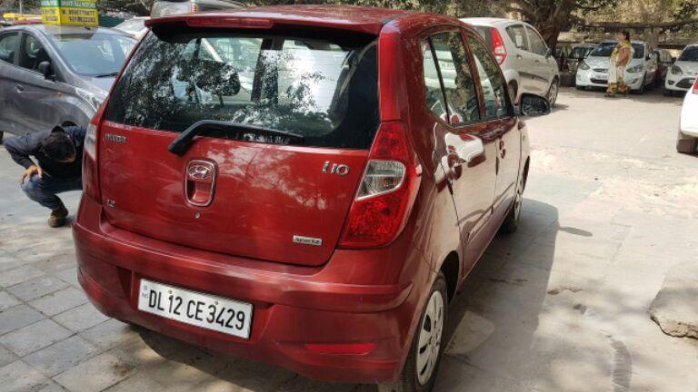 Hyundai i10 Sportz 1.2 2012