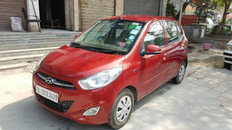 Hyundai i10 Sportz 1.2 2012