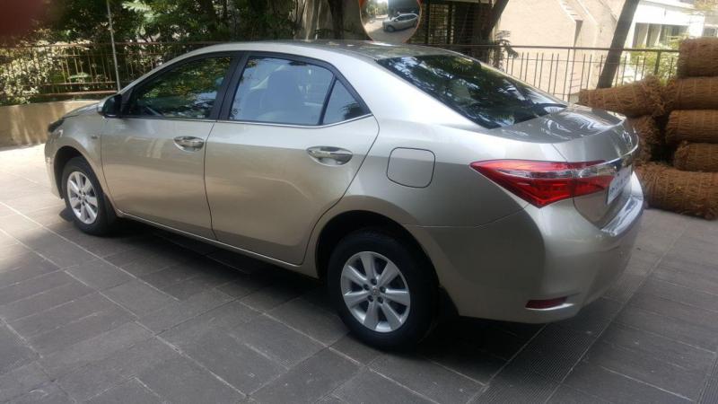 Toyota Corolla Altis 1.8 G AT 2014
