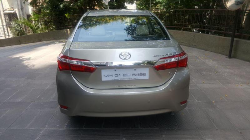 Toyota Corolla Altis 1.8 G AT 2014
