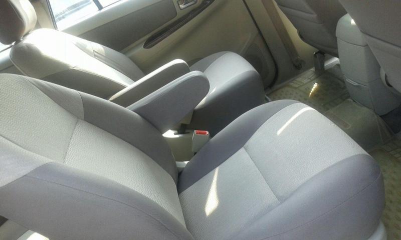 Toyota Innova 2.5 V 7 STR 2013