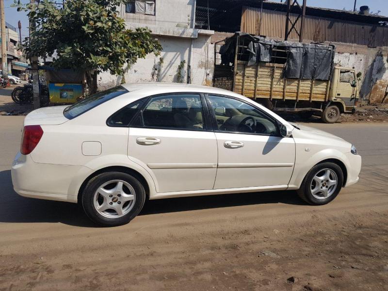 Chevrolet Optra LS 1.8 2011