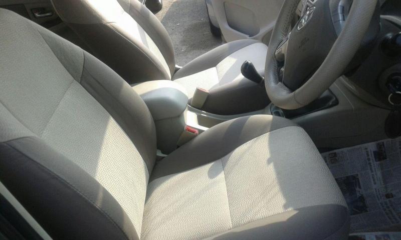 Toyota Innova 2.5 V 7 STR 2013