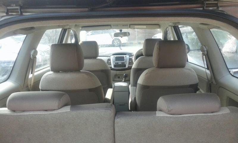 Toyota Innova 2.5 V 7 STR 2013