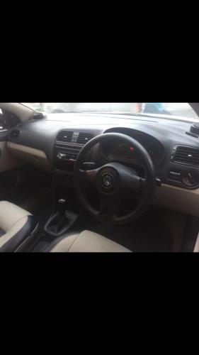 Volkswagen polo Trendline 1.2L (D) 2012