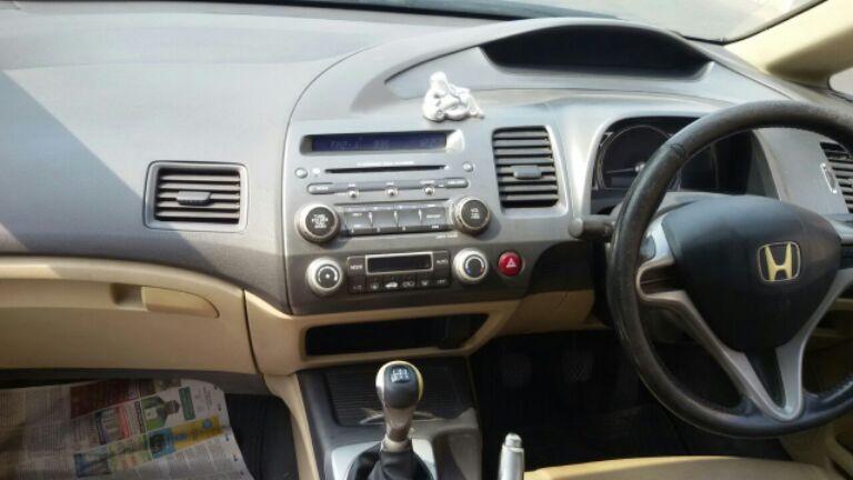 Honda Civic 1.8 S MT 2011