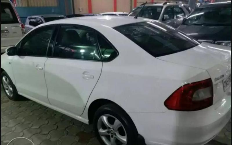 Skoda Rapid Ambition Plus 1.5 TDI CR 2015