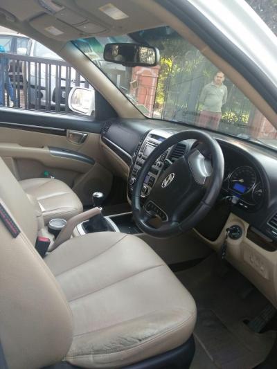 Hyundai Santa Fe 2 WD MT 2013