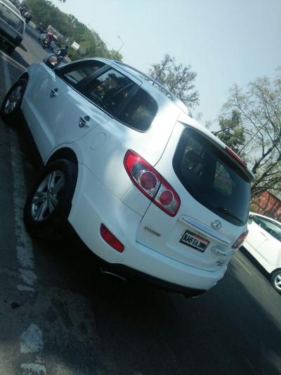 Hyundai Santa Fe 2 WD MT 2013