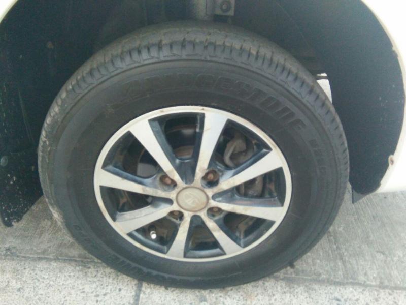 Tata Indica Vista Aqua 1.2 Safire 2009