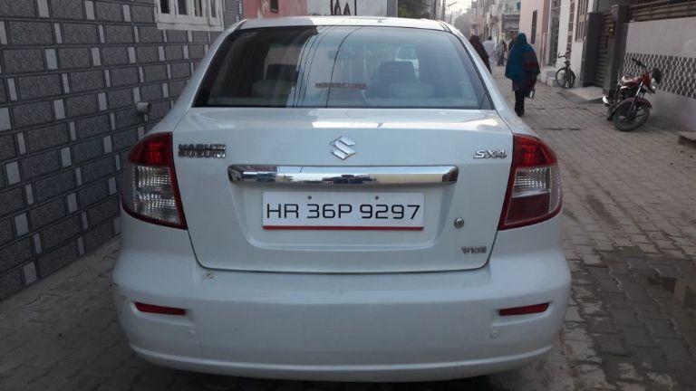 Maruti Suzuki SX4 VDi 2011
