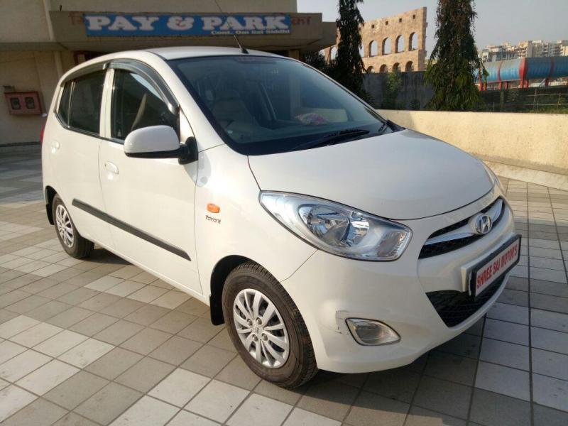 Hyundai i10 Sportz 1.2 2015