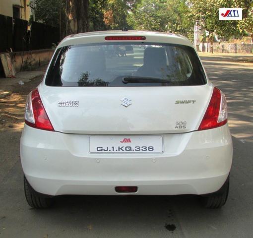 Maruti Suzuki Swift ZXi 2012
