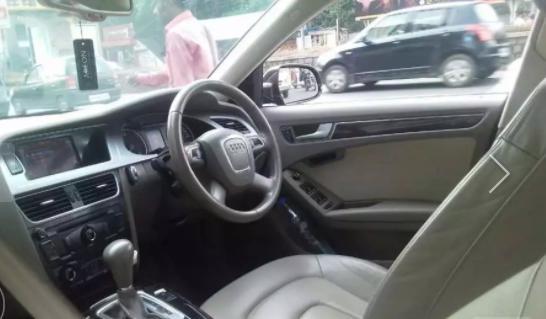 Audi A4 2.0 TDI MULTITRONIC 2011