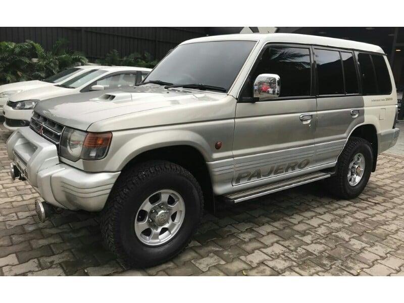 Mitsubishi Pajero GLX 2.8 2006