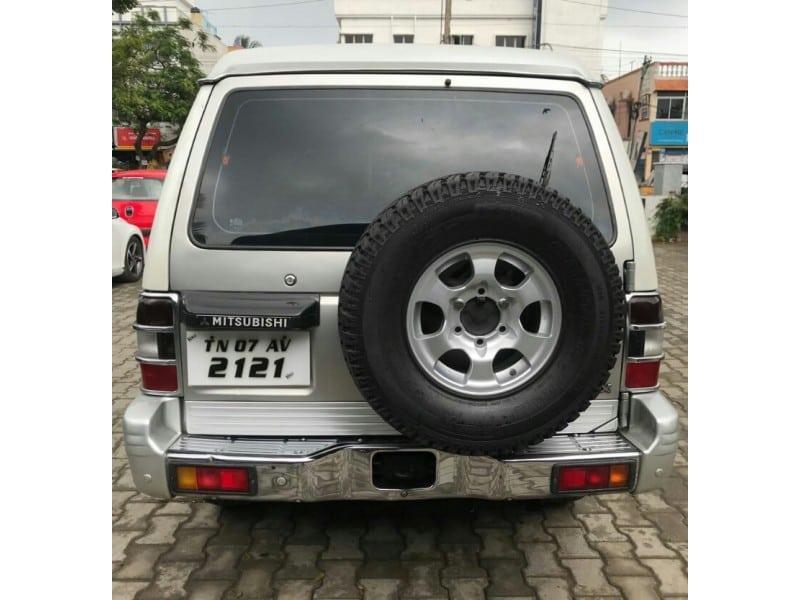 Mitsubishi Pajero GLX 2.8 2006