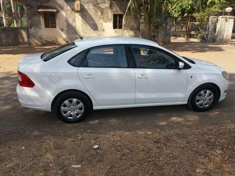 Skoda Rapid AMBITION 1.6 TDI CR MT 2012