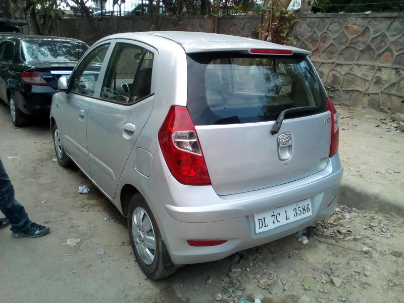 Hyundai i10 Sportz 1.2 2011