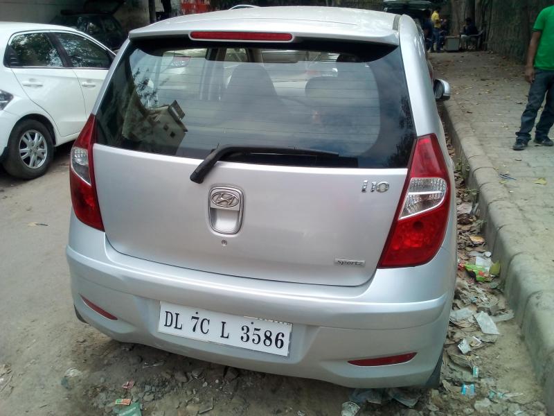 Hyundai i10 Sportz 1.2 2011