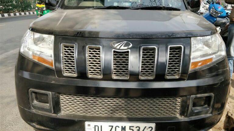 Mahindra TUV300 T6 2016