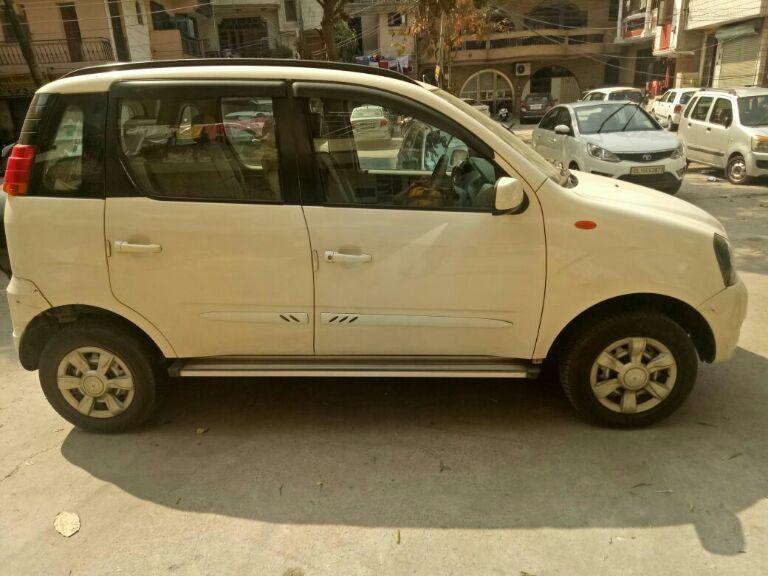 Mahindra Quanto C2 2013