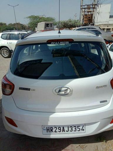 Hyundai Grand i10 Sportz 1.2 Kappa VTVT 2015