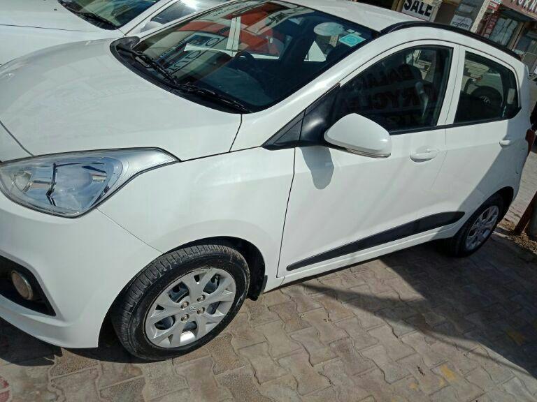 Hyundai Grand i10 Sportz 1.2 Kappa VTVT 2015