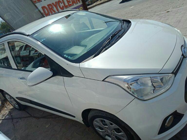 Hyundai Grand i10 Sportz 1.2 Kappa VTVT 2015