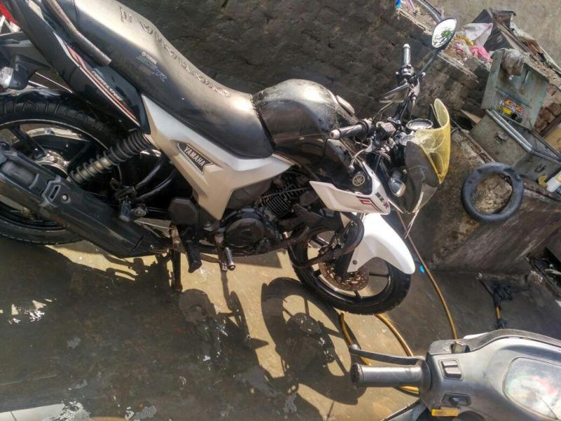 Yamaha SZR 150cc 2012