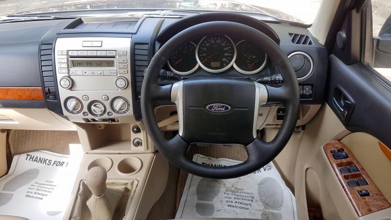 Ford Endeavour 3.0L Hurricane LIMITED EDITION 2012