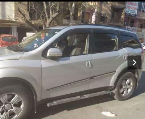 Mahindra XUV500 W8 2012